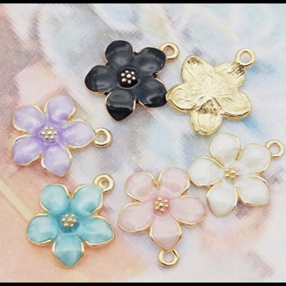 Flower earrings - Picture 2 of 6